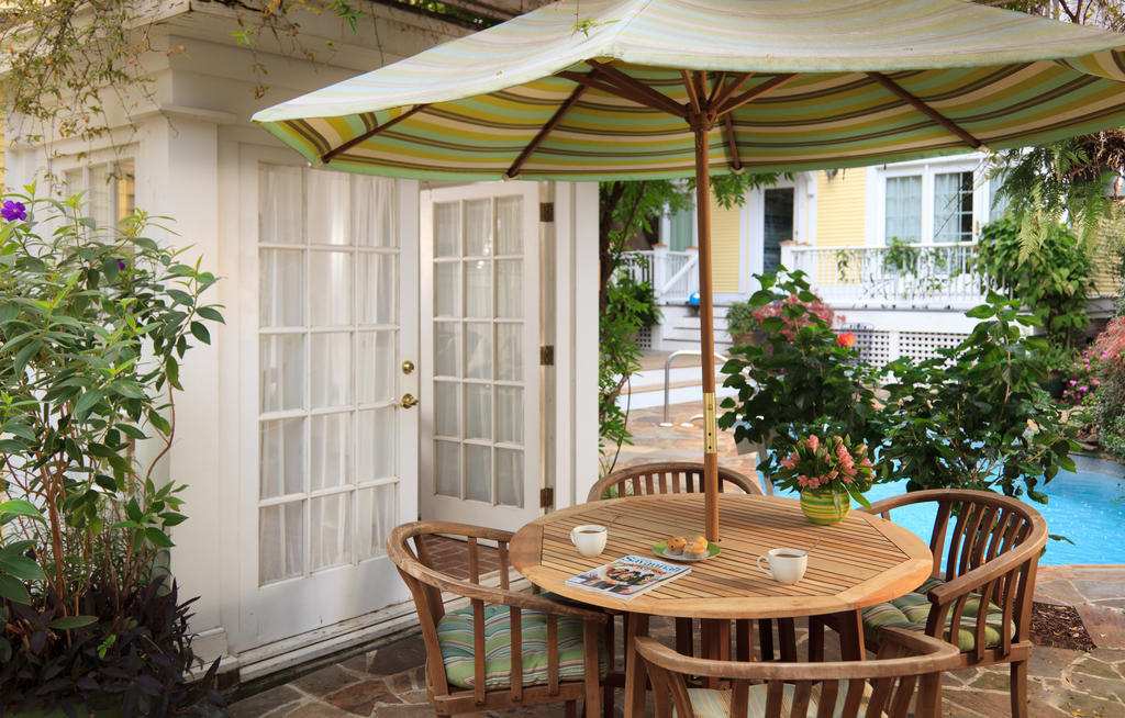 Azalea Inn And Villas Savannah Exteriör bild